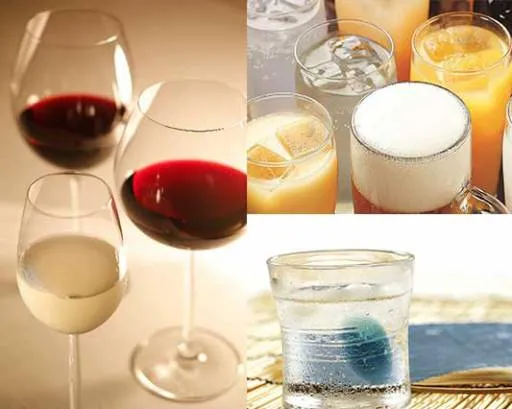 ワイン、スパークリングワイン、泡盛、カクテル、日本酒、酎ハイ、梅酒、ビールを揃えています。